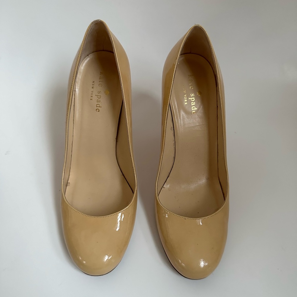 Kate Spade Karolina Beige Patent Striped Heels